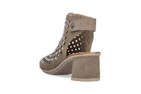 Dámske sandále Rieker 64777-64 hnedá