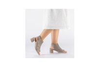 Dámske sandále Rieker 64777-64 hnedá