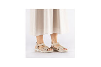 Dámske sandále Rieker 66201-62 béžová