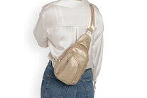 Dámsky batoh Rieker Q0809-90 zlatá